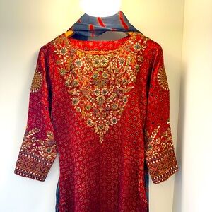 Indian kurta and dupatta hand embroidered set red